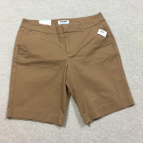 Old Navy Bermuda Shorts - Picture 2 of 8
